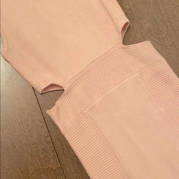 Bodycon Midi Cut Out Guess Dress Faint Pink - Picture 3 of 4